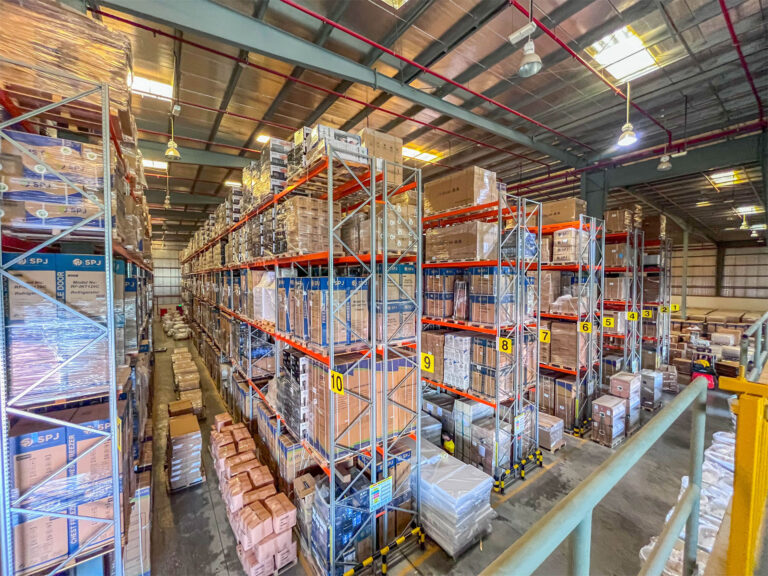 Expect to See These 5 Warehousing Trends Starting 2024