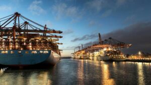 Guide to Understanding FOB in Shipping and Logistics